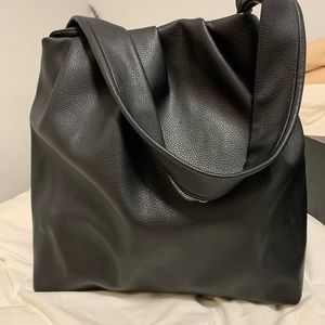 Black soft ruched vegan leather shoulder bag